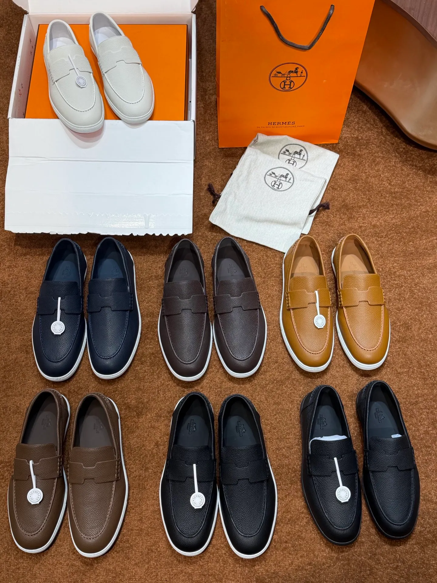 【HERMES】Top P:800💰-Size: 39-44 (38.45. Customized) H Home Freesstyle Men's Loafers Calfskin and Epsom Heritage calfskin high-top sports shoes, the soles are decorated with saddle stud buckle patterns, creating a modern urban style. Imported cowhide + cowhide lining + customized TPU outsole.